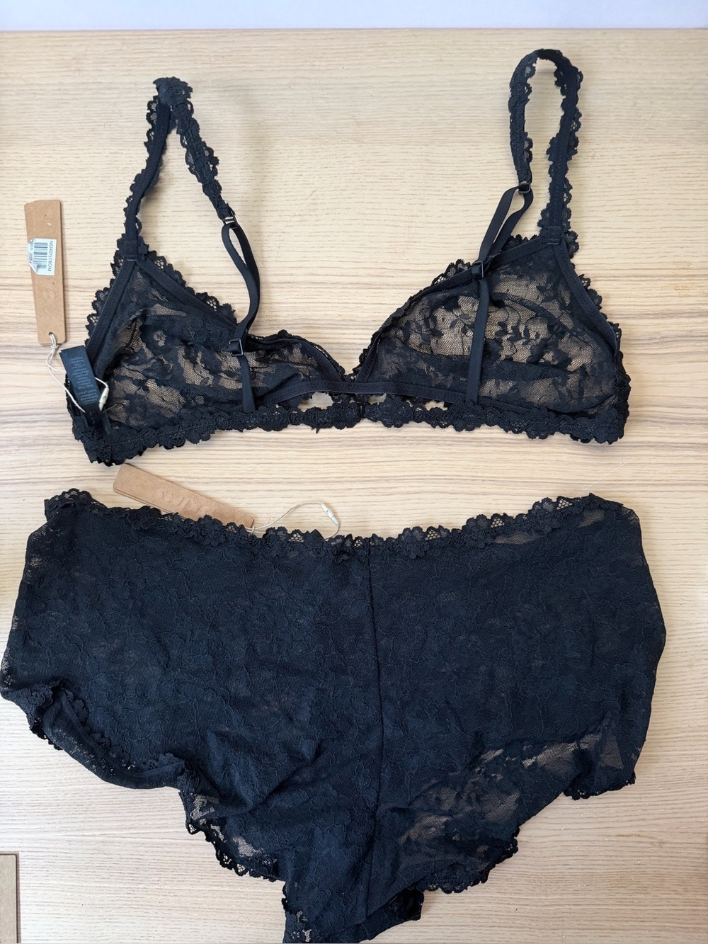 SKIMS Romance Lace Triangle Bralette and Boy Short Set Plus Size 2X NWT - Picture 11 of 16